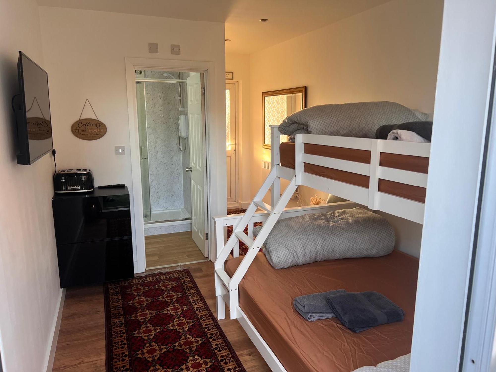 1 Bedroom & Bathroom Dorney 外观 照片